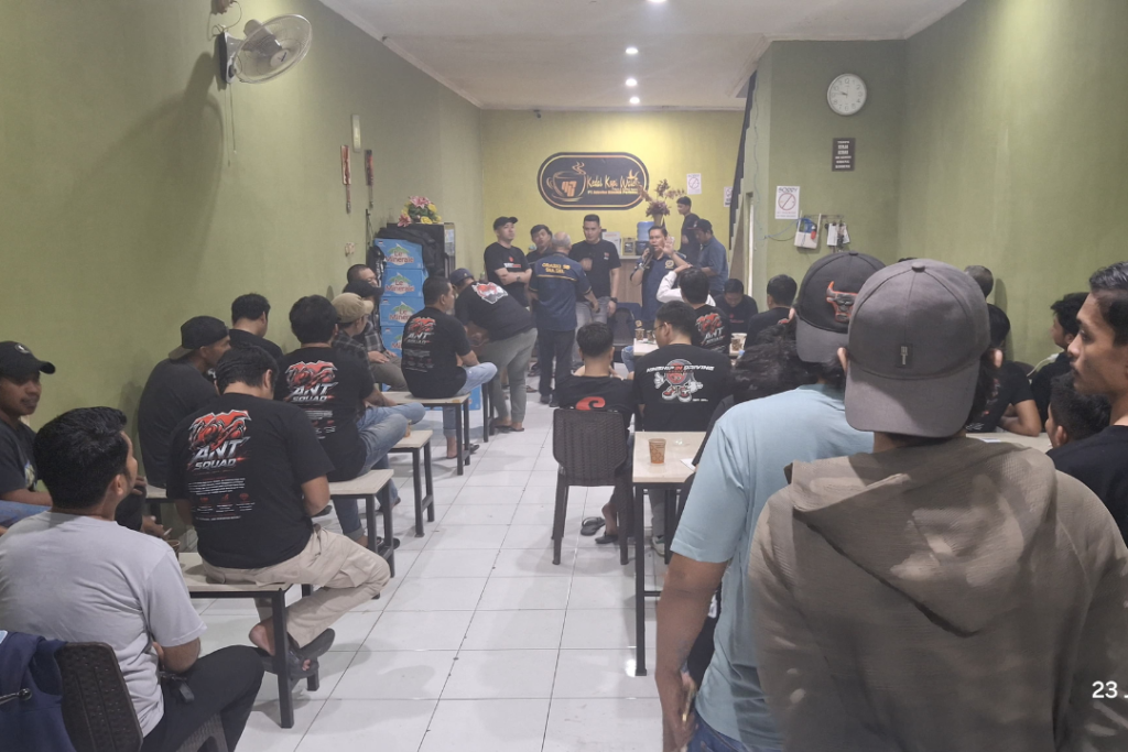 Andi Mohammad Armin, Sekretaris DPD ORASKI SB Sulsel memberikan sambutan perwakilan dari DPD ORASKI SB Sulsel